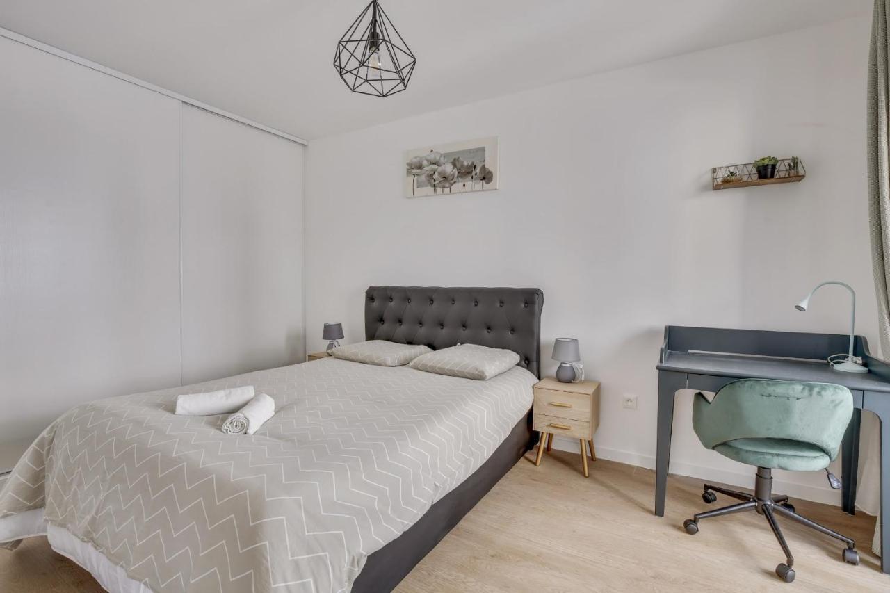 Superbe Appartement Avec Balcon Et Parking Proche Paris 圣但尼 外观 照片