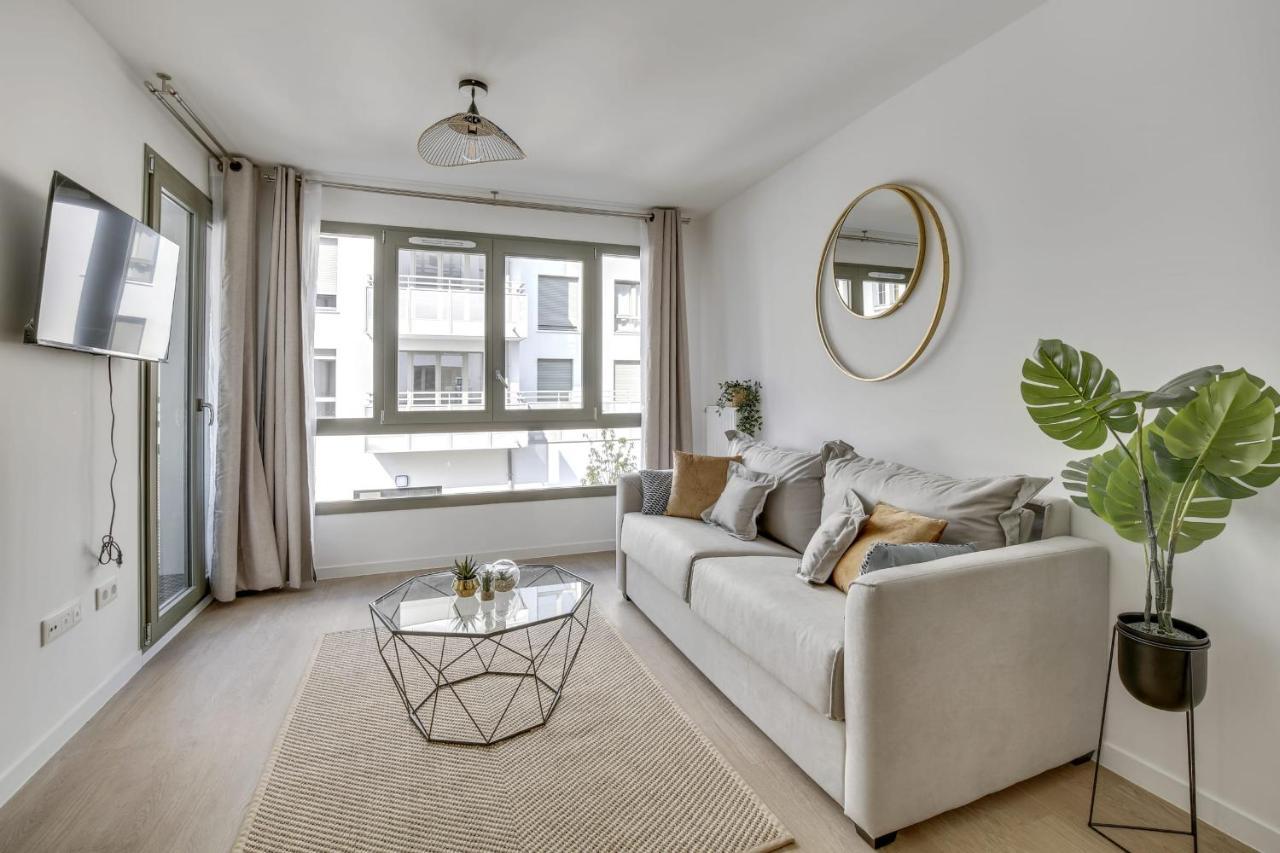 Superbe Appartement Avec Balcon Et Parking Proche Paris 圣但尼 外观 照片