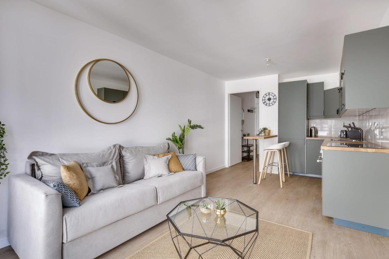 Superbe Appartement Avec Balcon Et Parking Proche Paris 圣但尼 外观 照片