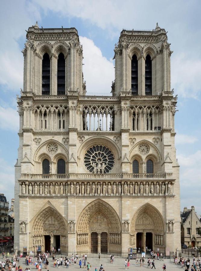 Superbe Appartement Avec Balcon Et Parking Proche Paris 圣但尼 外观 照片